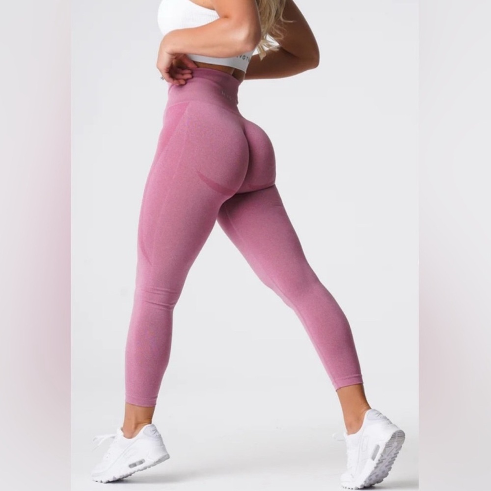 NVGTN Contour Seamless Leggings Sz Medium